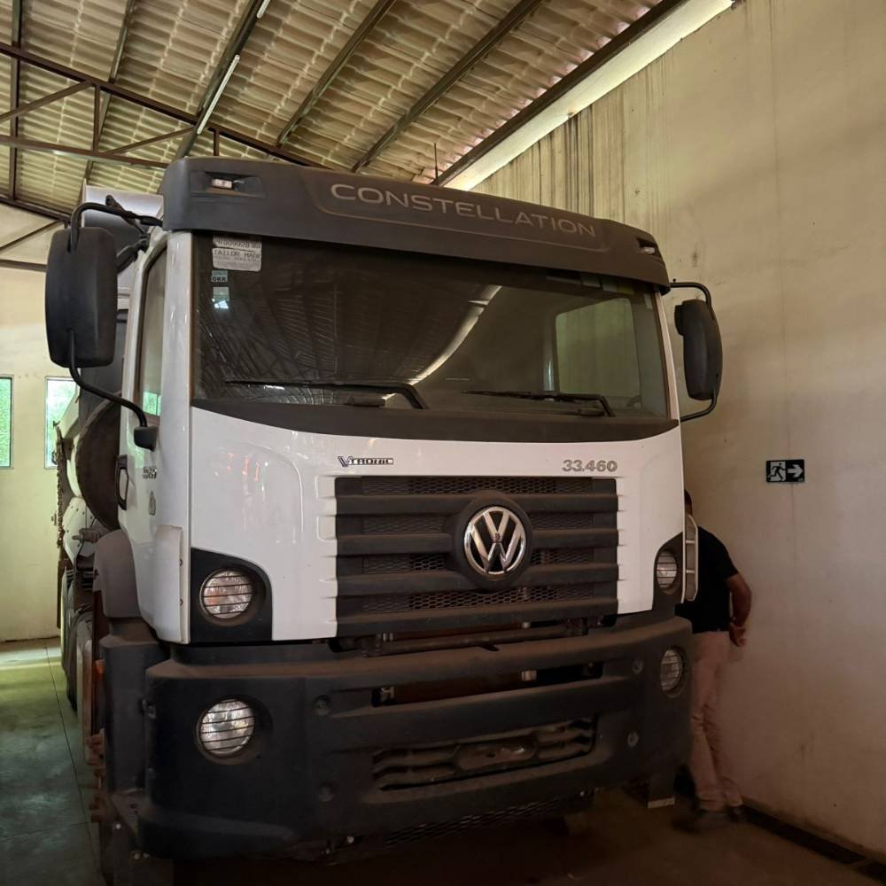 Caminhão VW 33.460 6x4 Caçamba à Venda - Imagem 8