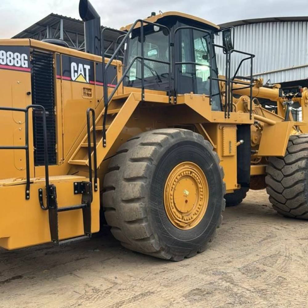 Pá Carregadeira CAT 988G – Ano 2004 - Imagem 2