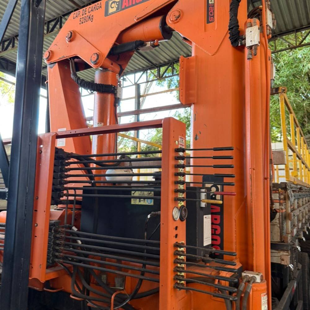 À Venda: 2 Unidades de Caminhão Ford Cargo 3131 6x4 com Munck - Imagem 9