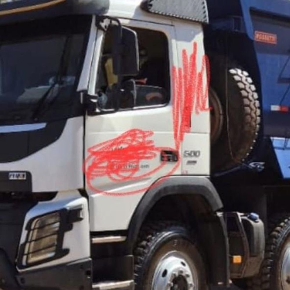 CAMINHÕES VOLVO FMX 500 8x4 À VENDA - Imagem 3